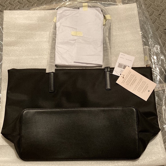 NWT Kate spade nylon top zip tote - Picture 10 of 10